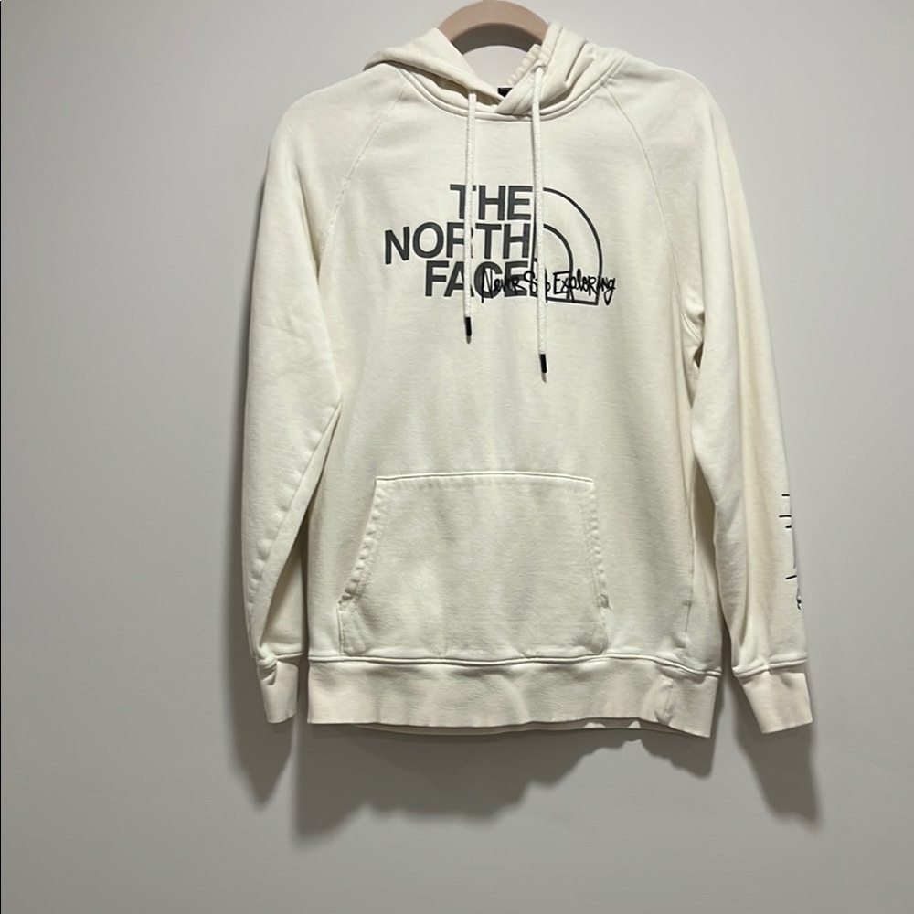 The North Face Woman’s white hoodie